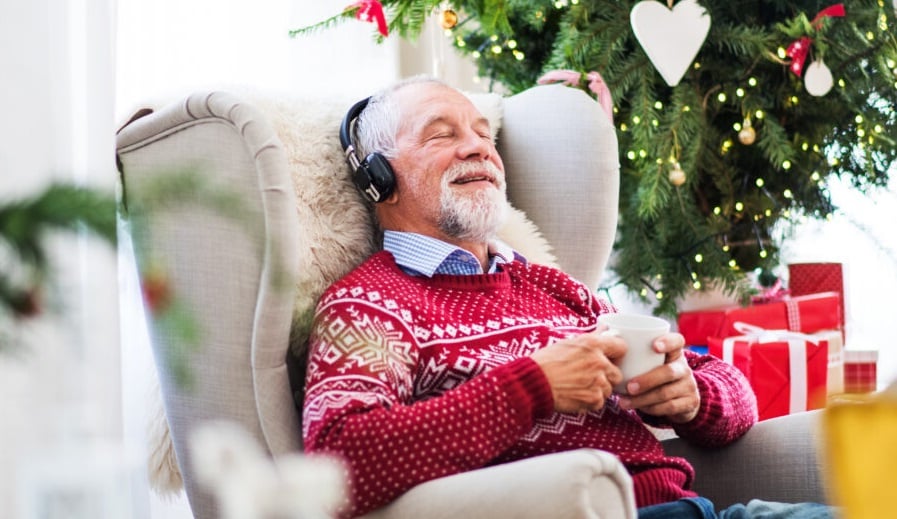Holiday Gift Tips for Seniors with Dementia